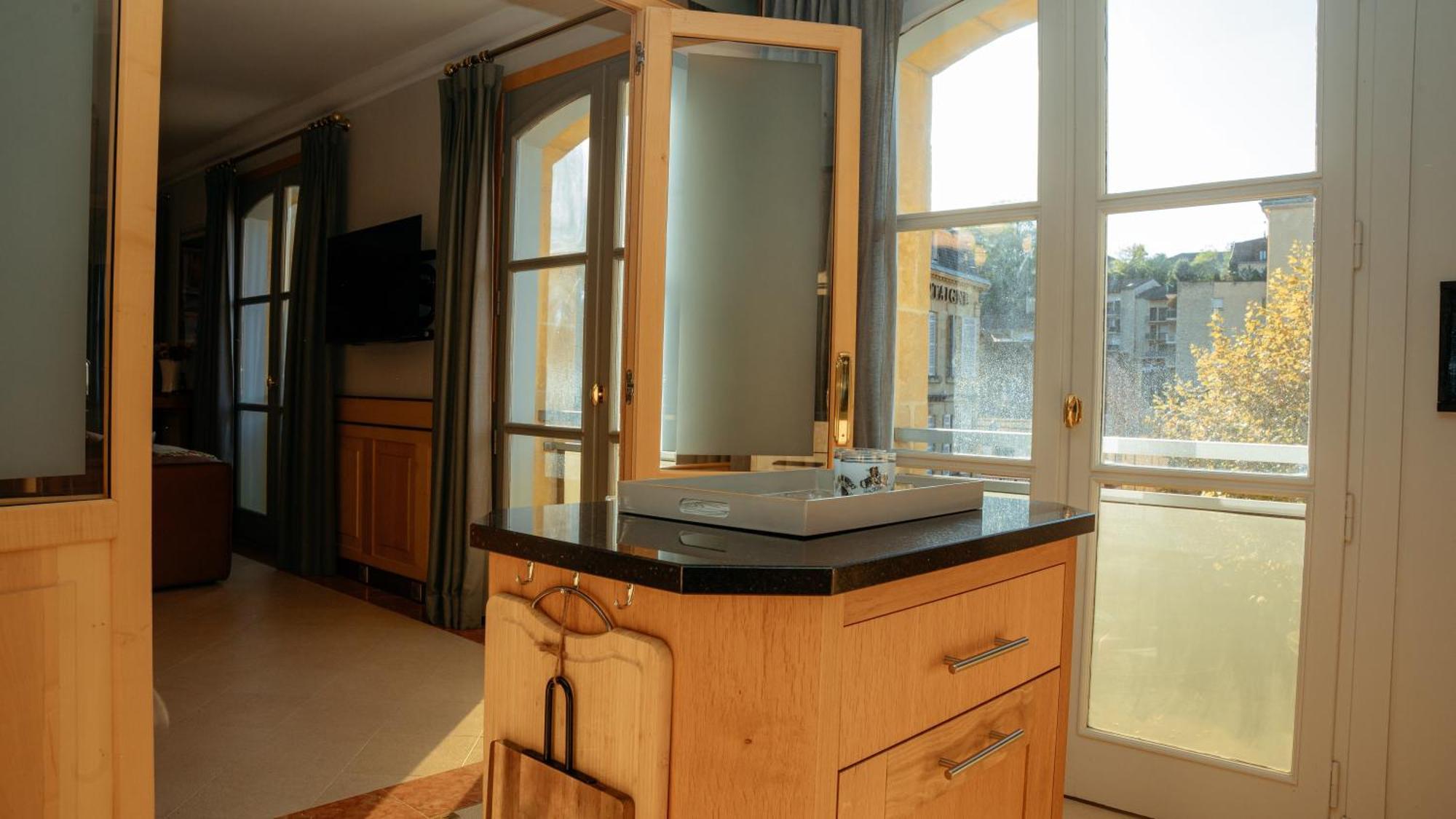 Superbe Appartement 132M2, Classe 5 Etoiles, Sarlat Centre 외부 사진